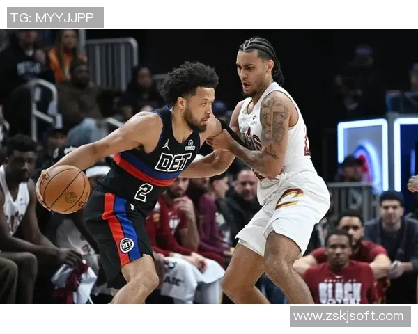 稳固东部榜首！坎宁安32+10活塞险胜绿军 布朗怀特合砍65分